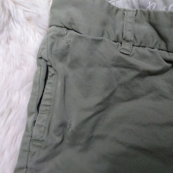 SOLD J. Crew | Broken In Boyfriend Shorts in Khaki - Picture 6 of 8